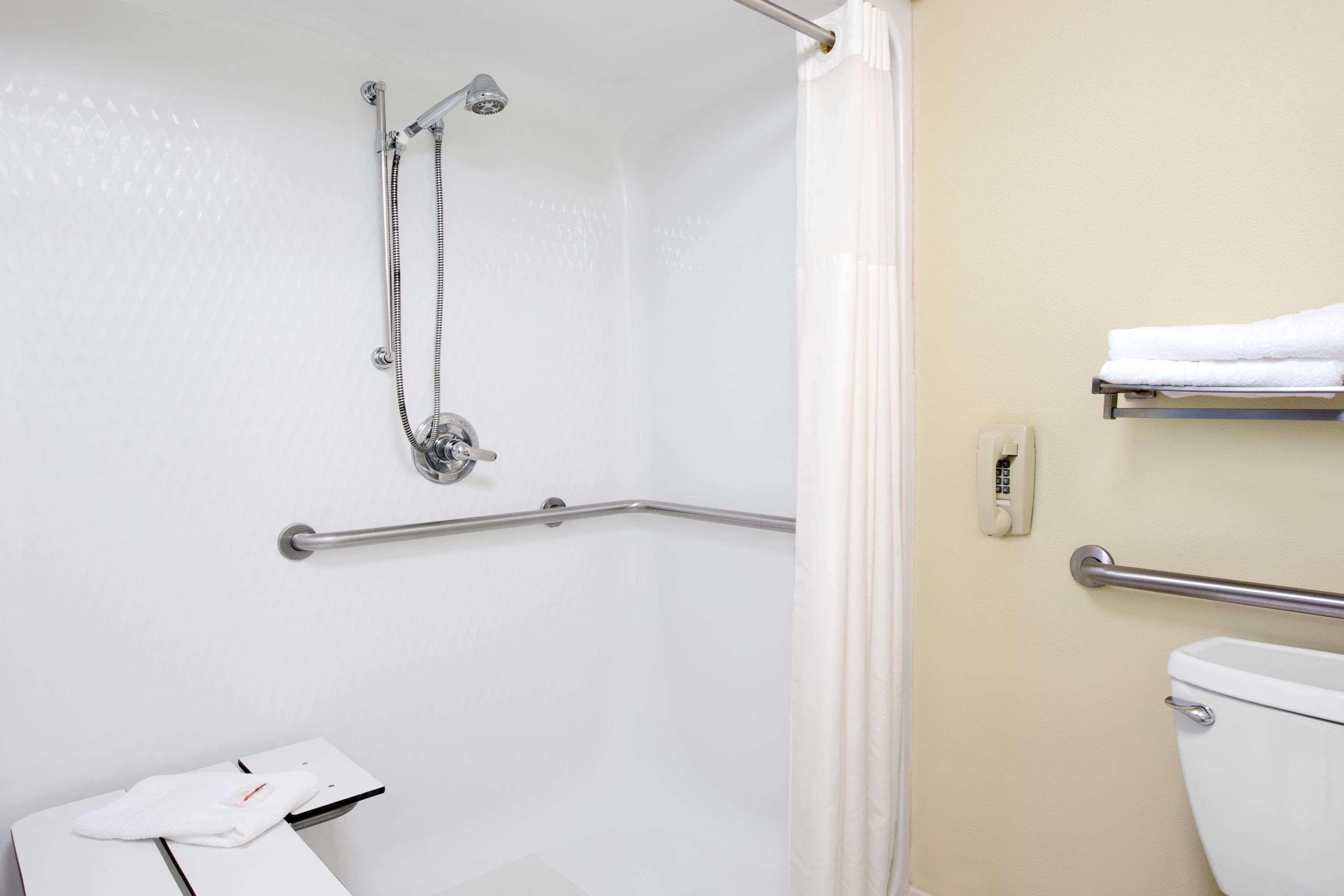 Days Inn & Suites By Wyndham Pocahontas Экстерьер фото